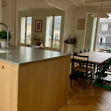 Appartamento Deluxe Balcony Gare De Lyon Parigi